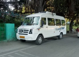 26 Seater Tempo Traveller